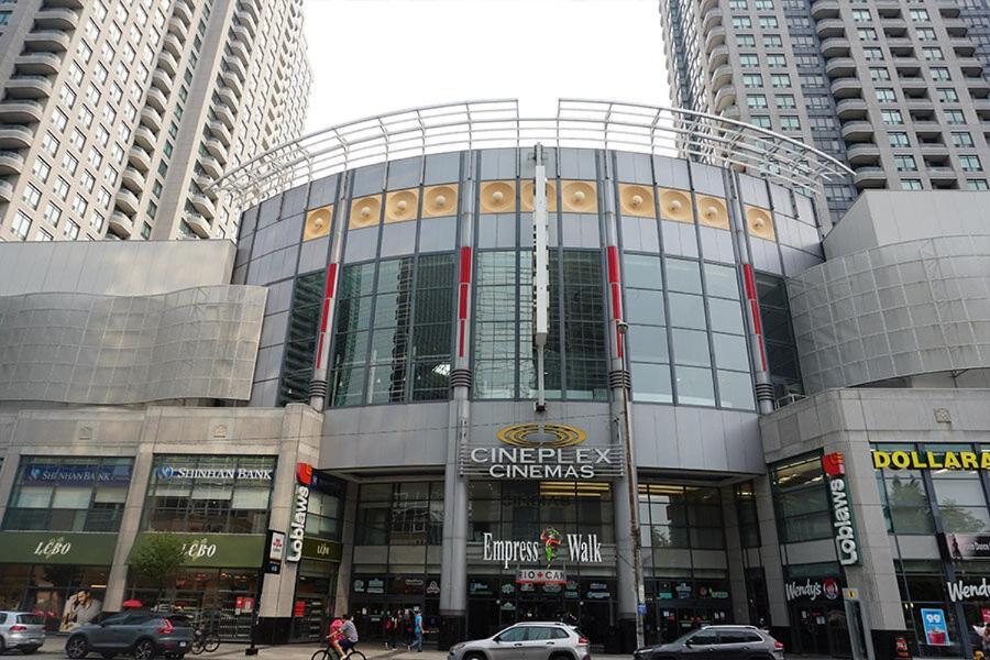 Beautiful Room At Yonge And Sheppard And North York Centre Торонто Екстер'єр фото